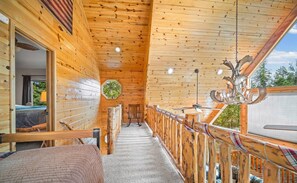 3 soverom, reiseseng for barn, wi-fi og sengetøy