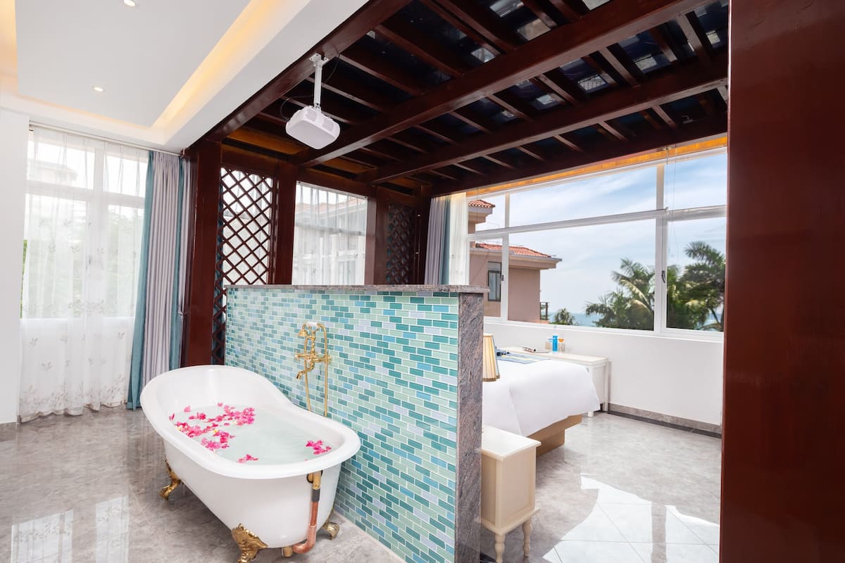 Kahden hengen häämatkahuone | Pimennysverhot, ilmainen Wi-Fi