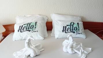 1 chambre, fer et planche Ă repasser, lit parapluie, Wi-Fi gratuit