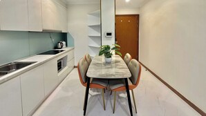 Ảnh chưa phân loại, 4 trong số 9 ảnh, nút