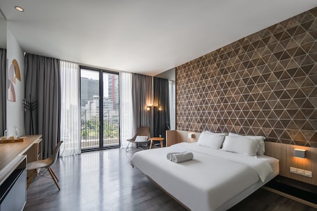 Premium Room | Free WiFi, bed sheets