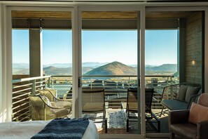 Fer et planche à repasser, Wi-Fi gratuit, draps fournis