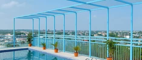 Rooftop pool