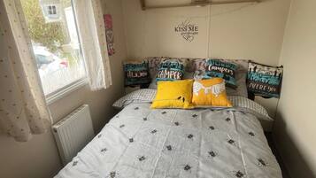 Rumah, 3 kamar tidur, Boleh Merokok, teras | 4 kamar tidur