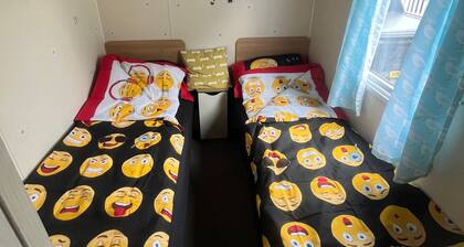 KPC - Hell Yeah Caravan Holidays