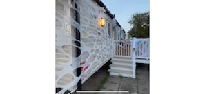 House, 3 Bedrooms, Smoking, Terrace | Exterior - KPC - Hell Yeah Caravan Holidays (Grimsby)