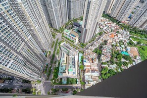 Luxury Apartment, 3 Bedrooms, Balcony, City View | City view