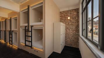 Blackout curtains, soundproofing, iron/ironing board, free WiFi