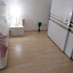 Appartement | Fer et planche Ă repasser, Wi-Fi gratuit