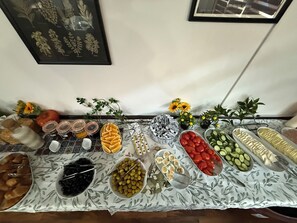 In-room safe, desk, laptop workspace, soundproofing - HOTEL BLISS  (Bucharest)