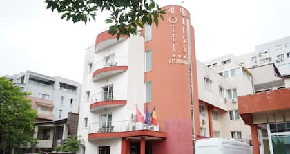 HOTEL BLISS
