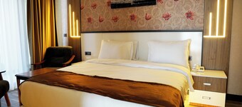 アクギュル オテル