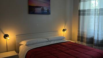 3 slaapkamers, een strijkplank/strijkijzer, wifi, beddengoed