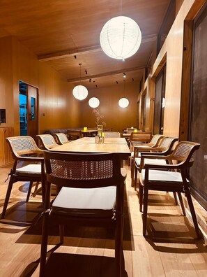Restaurant - The Himalayan Phakding (Phakding)