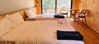 The Himalayan Phakding