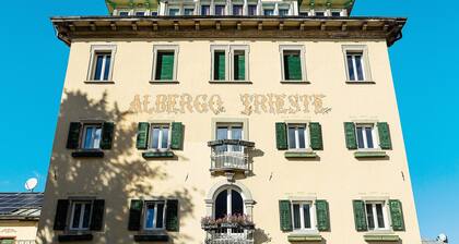 Chambre « 5 » avec vue sur la montagne, terrasse partagée et Wi-Fi
