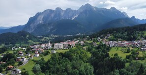 Aerial view - Room '5' with Mountain View, Shared Terrace and Wi-Fi (Lorenzago di Cadore)