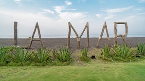 Villa | 2 bedrooms - Luxury Villa w Direct Pool Entry Monterrico (Taxisco)