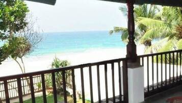 Villa, 3 Bedrooms, Smoking, Private Pool | Balcony