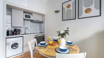 City Apartment, 1 Double Bed with Sofa bed, Non Smoking | Private kitchen | Espresso maker, coffee/tea maker, electric kettle, toaster