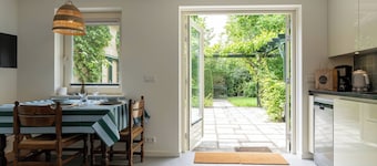 Cosy holiday home in Oostkapelle | Beukenlaan 4