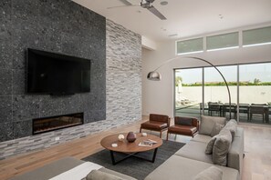 Smart TV, fireplace, computer monitors