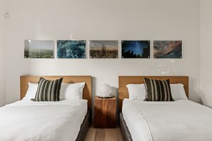 6 chambres, bureau, accès au Wi-Fi (inclus), literie fournie