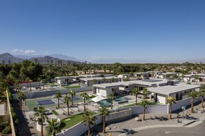 Exterior - Platinum @Elemento49 - Pool & Pickleball - Sleeps 18 (Indio)