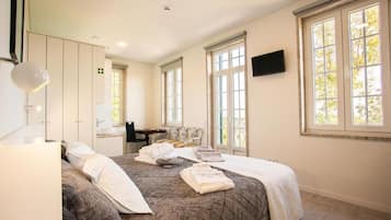 Suite Deluxe, balcon, vue jardin | Wi-Fi gratuit