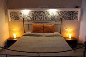 Apartamento, vários quartos, sacada, vista para o jardim | 1 quarto