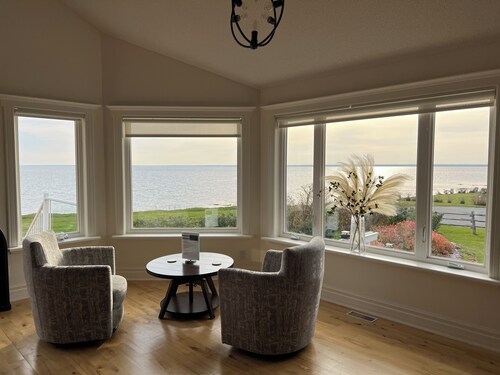 LUX Oceanfront retreat. Coastal stay in northern New Brunswick. Ocean views