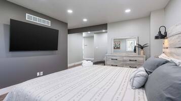 4 makuuhuonetta, silitysrauta/-lauta, Wi-Fi, vuodevaatteet