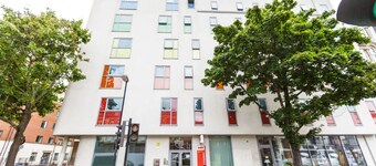 Student Only AXO Islington