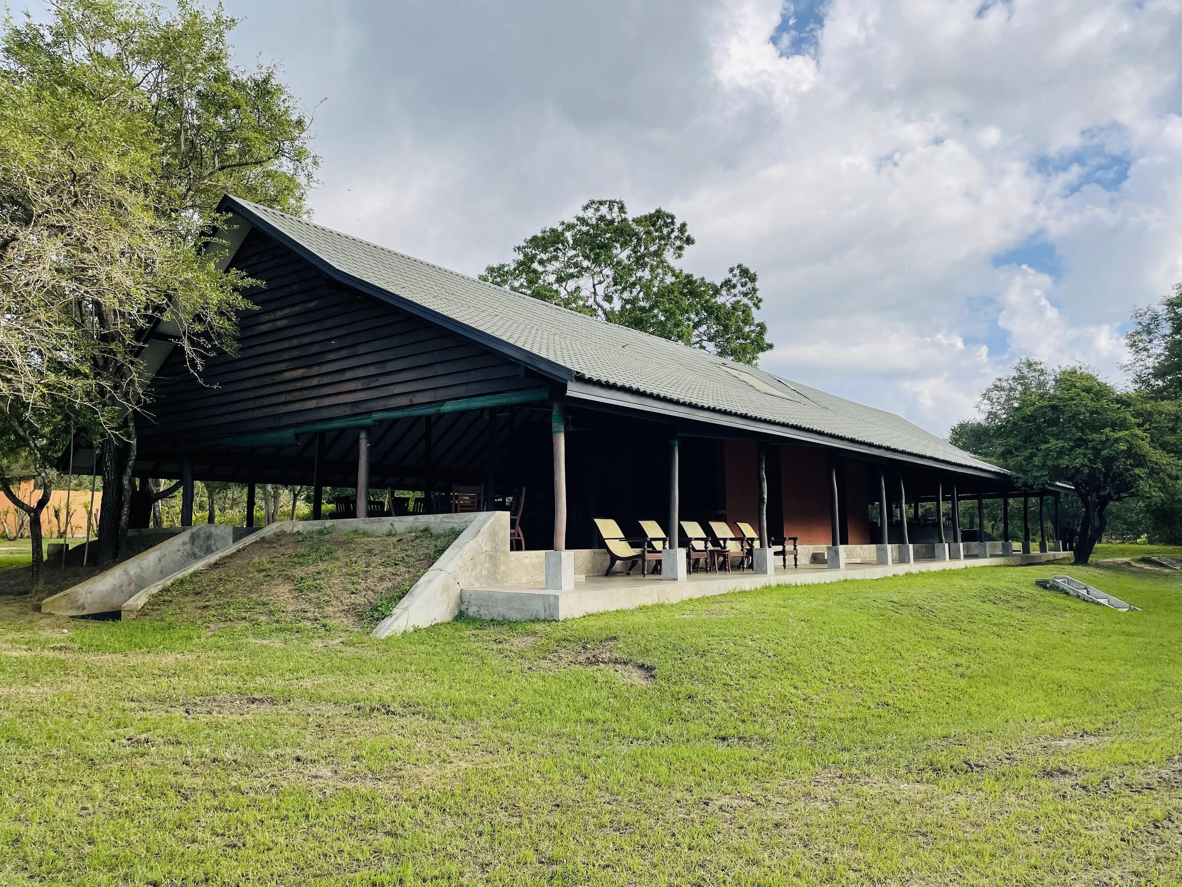 コンフォート 共同ドミトリー | 高級寝具、客室ごとに異なるインテリア、ベッドシーツ