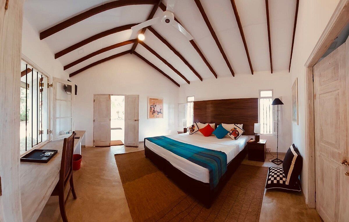 Dobbeltrom – deluxe, terrasse, hageutsikt | Sengetøy av topp kvalitet, individuelt innredet og sengetøy