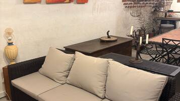 Télévision, cheminée