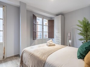 2 soverom og sengetøy