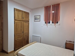 1 Schlafzimmer
