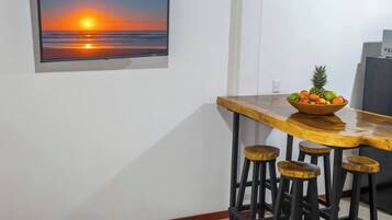 ์ํํธ, ์นจ์ค 1๊ฐ, ํํฐ์ค, ์ ์ ์ ๋ง | ๊ฐ์ค ๋ด ํธ์ ์์ค/์๋น์ค