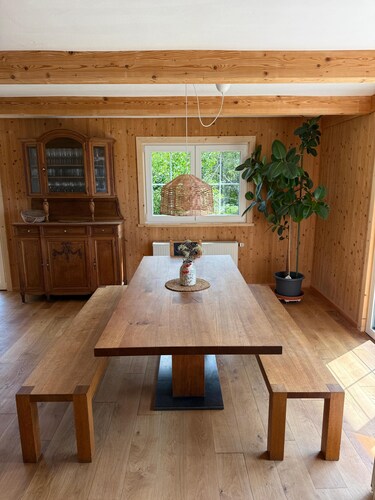 Edyllisches Fererienhaus mit Weitblick, Feuerstelle und Alleinlage.