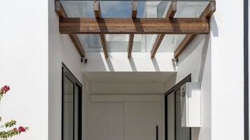 Villa, 1 King-Bett und Schlafsofa, eigener Pool, Poolblick | Zimmersafe, Schreibtisch, laptopgeeigneter Arbeitsplatz