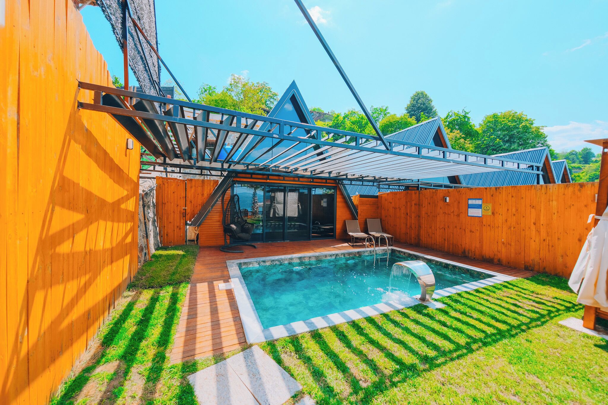 Standard Bungalow, 2 Bedrooms, Private Pool, Lake View