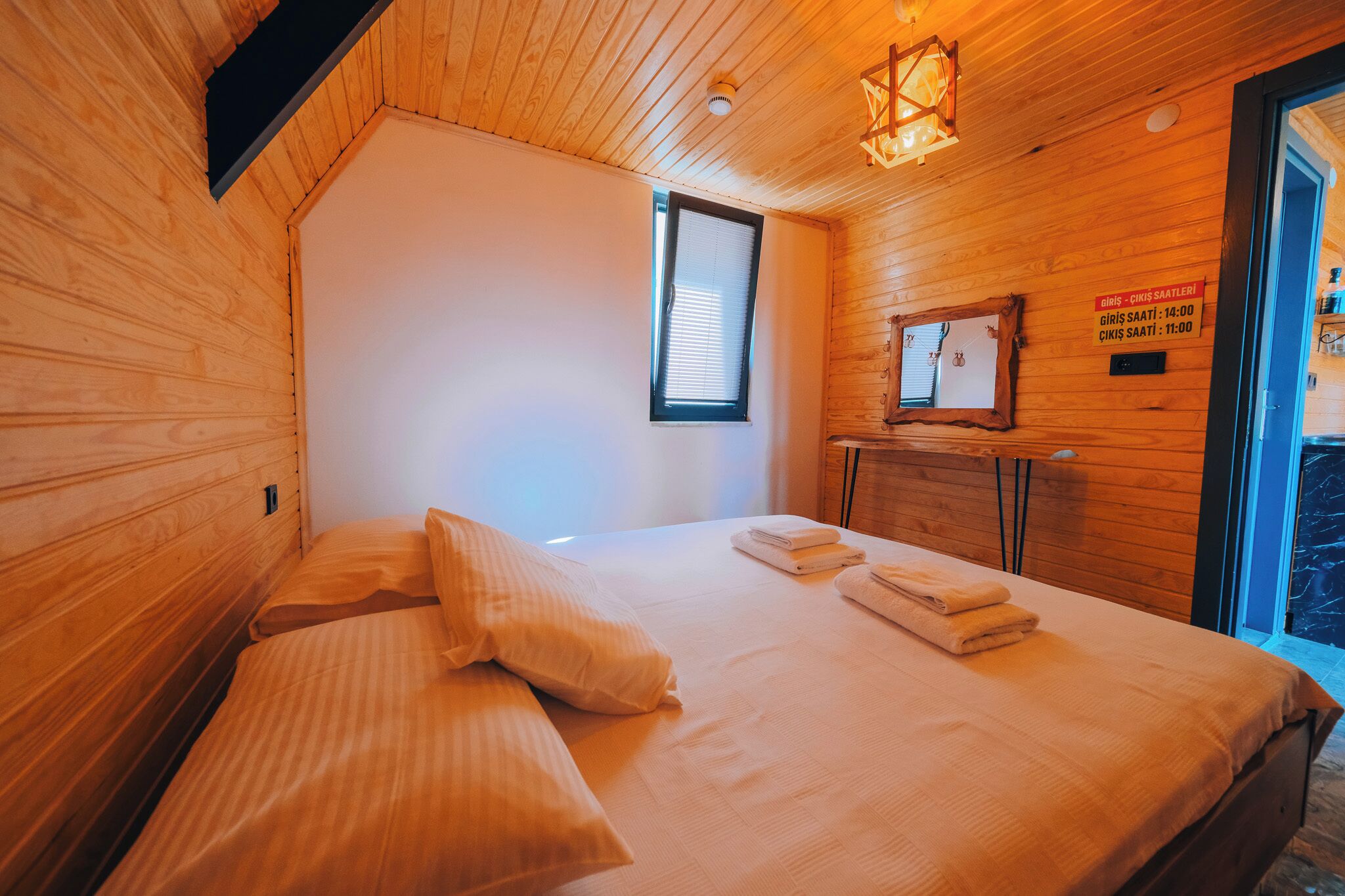 Iron/ironing board, free WiFi