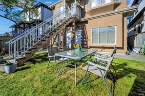 تناول الطعام بالخارج