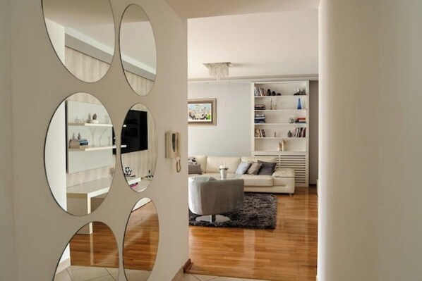 Interior - The Rondo Condo by TORO (Mostar)