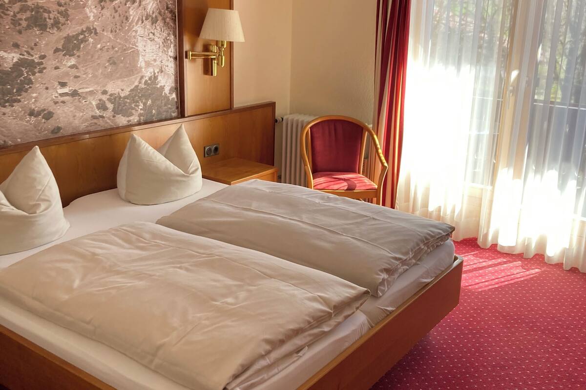 Superior Double Room | Desk, free WiFi, bed sheets