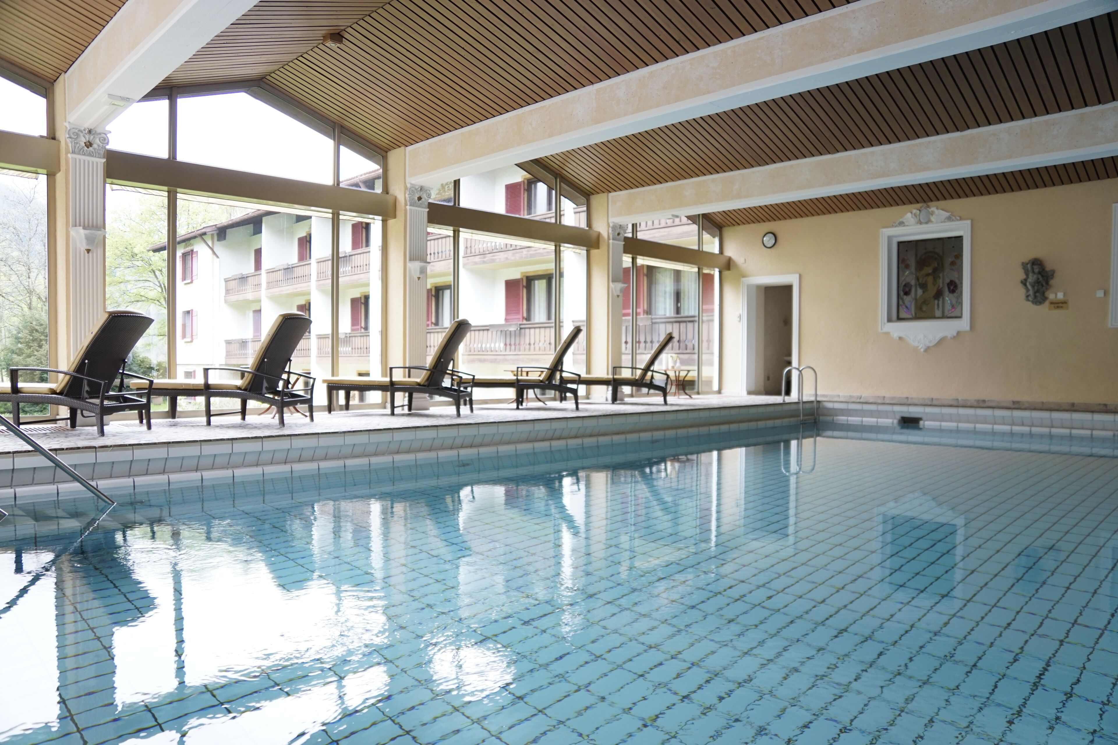 Hồ bơi trong nhà 