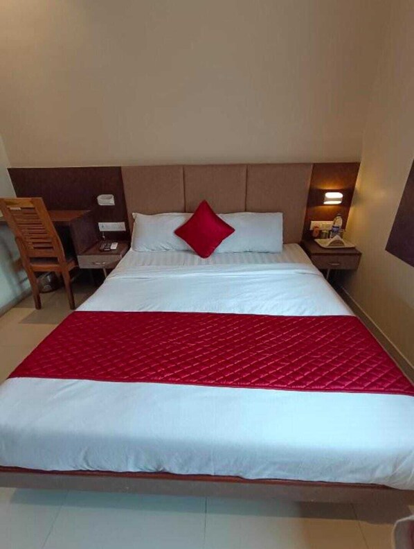 Deluxe Double Room | Free WiFi