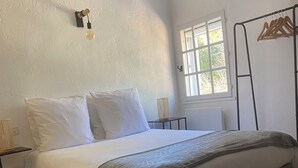 4 soverom, strykejern/-brett, reiseseng for barn og wi-fi (inkludert)