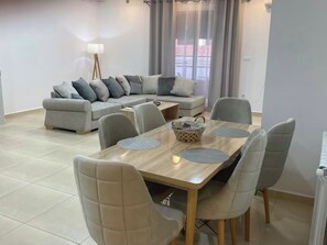 Dining - Said hamedine (Bir Mourad Raïs)